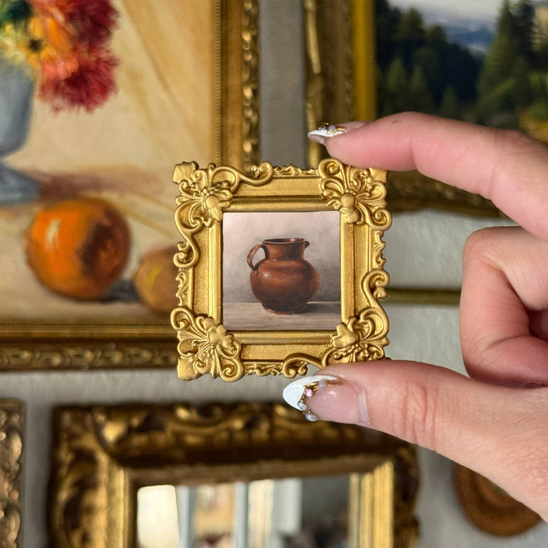 Vintage Style Resin Ornate Pottery Mini Magnet