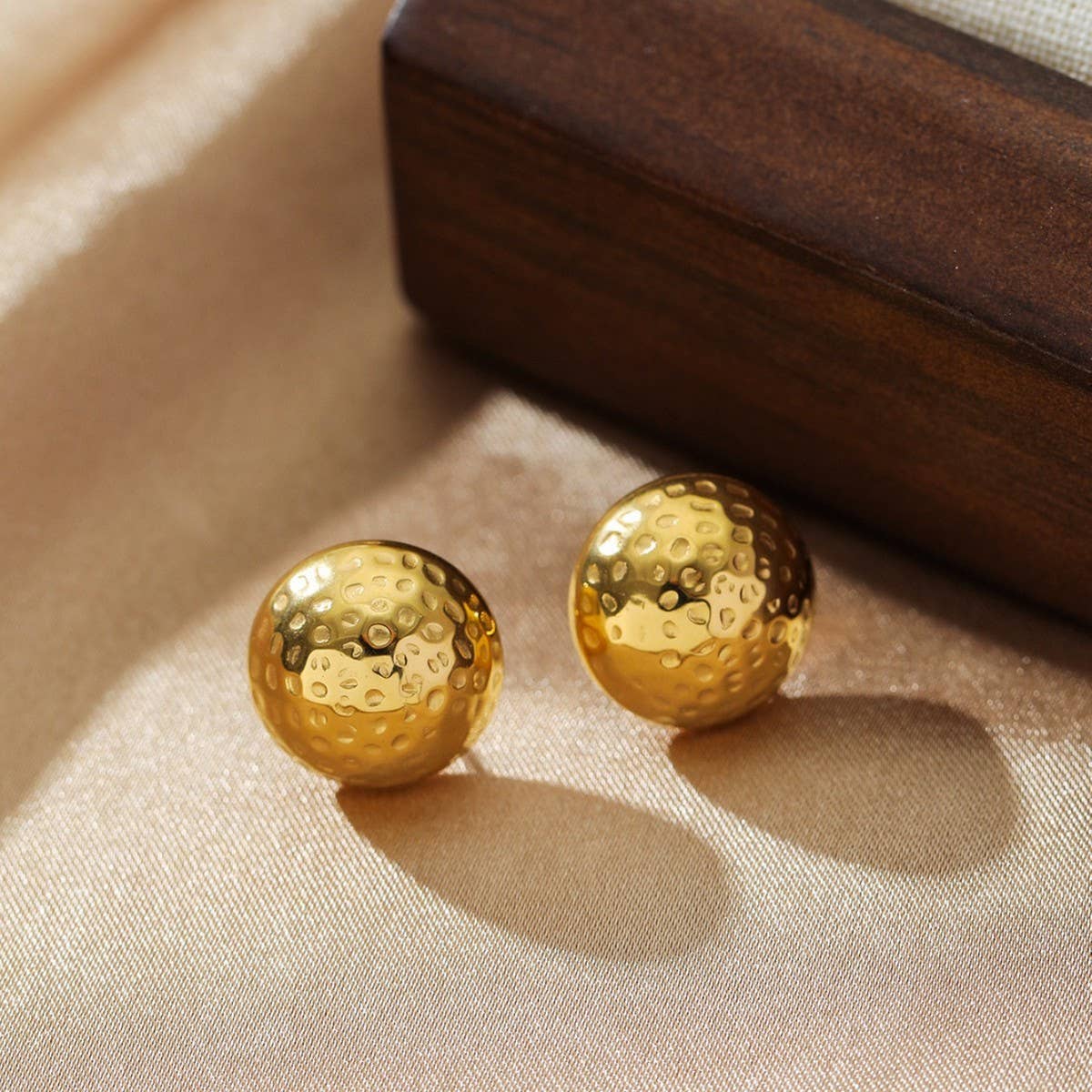 18K Gold Geometric Earrings