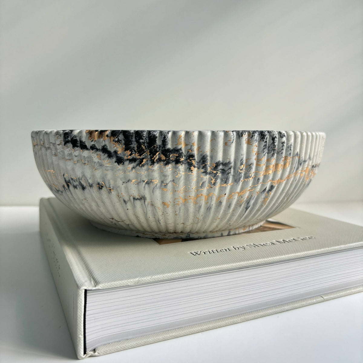Temis Fluted Concrete Bowl - Cloth + Cabin