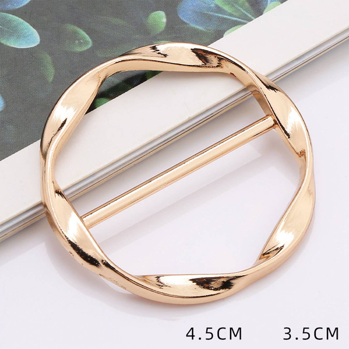 METAL RING SIMPLE SCARF RING WITH NO UPKEEP_CWMM2162 - Cloth + Cabin