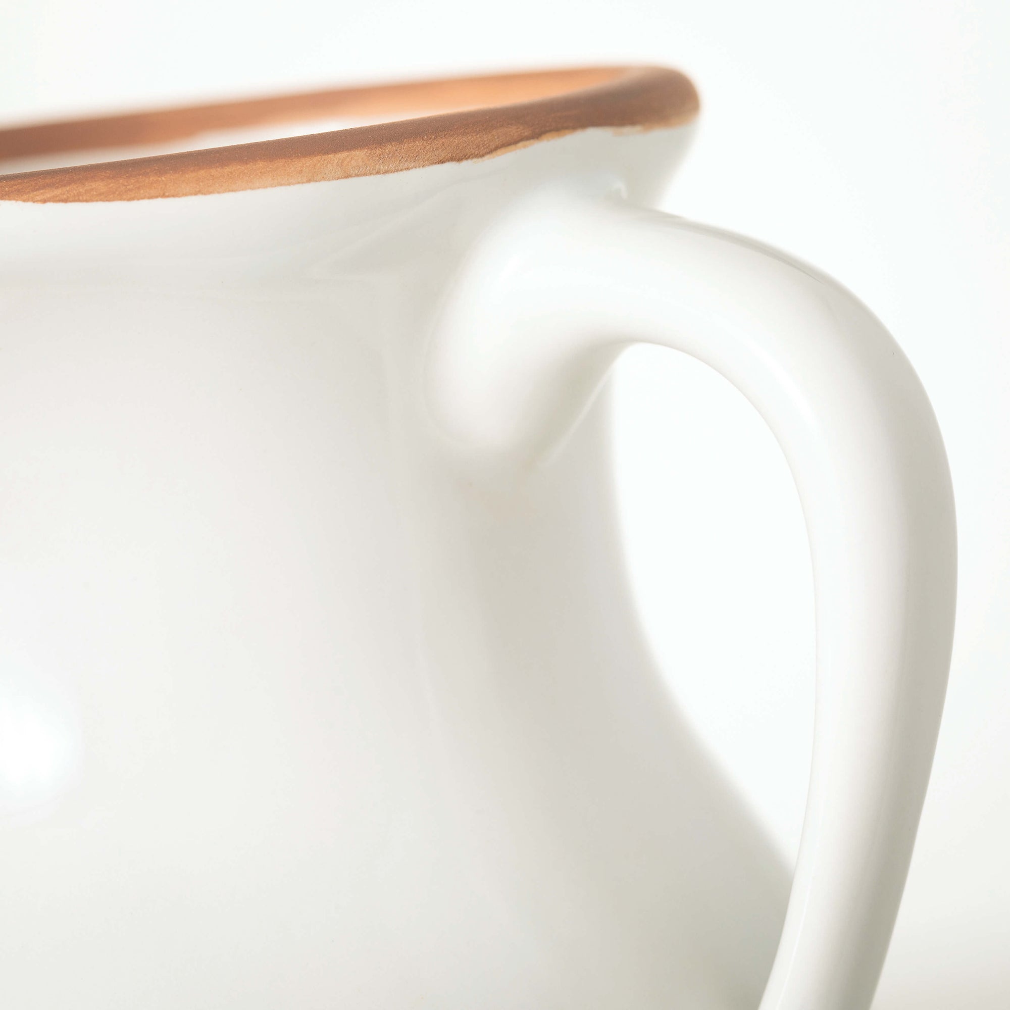 Natural Rimmed White Vase