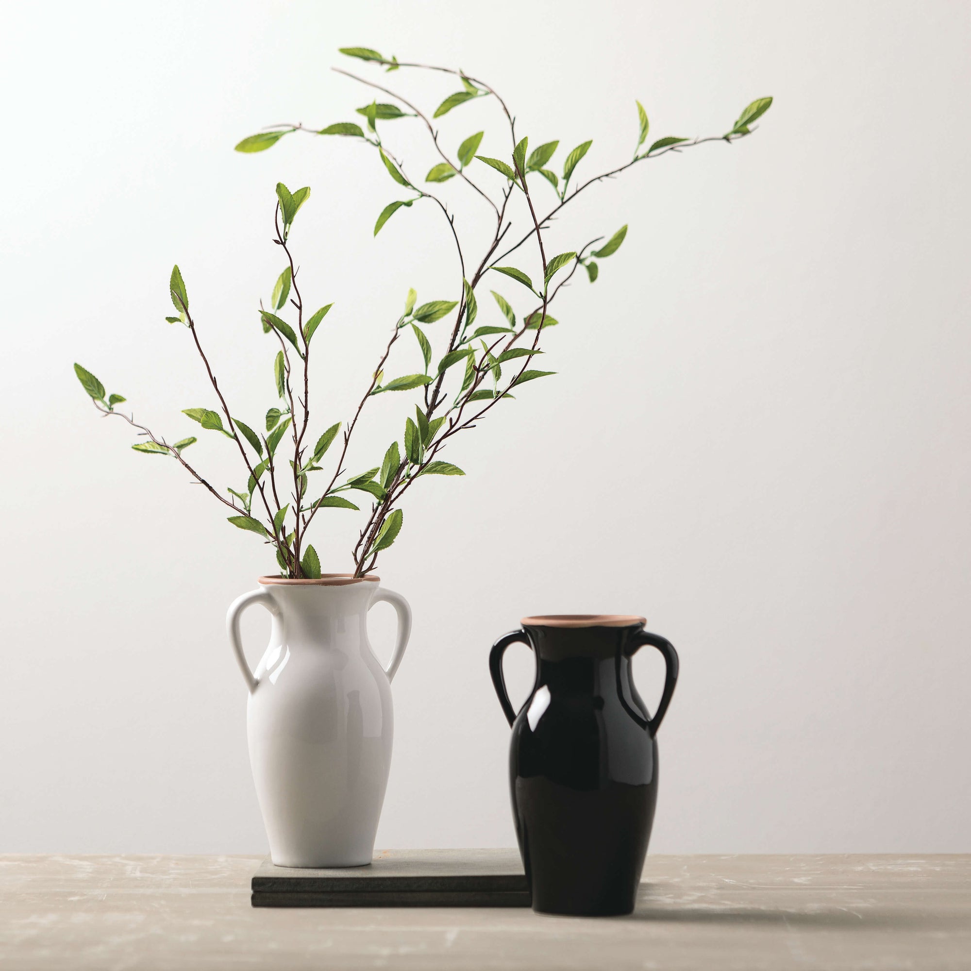 Natural Rimmed White Vase