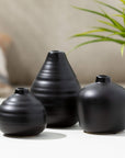 Ebony Compact Vase / Set of 3