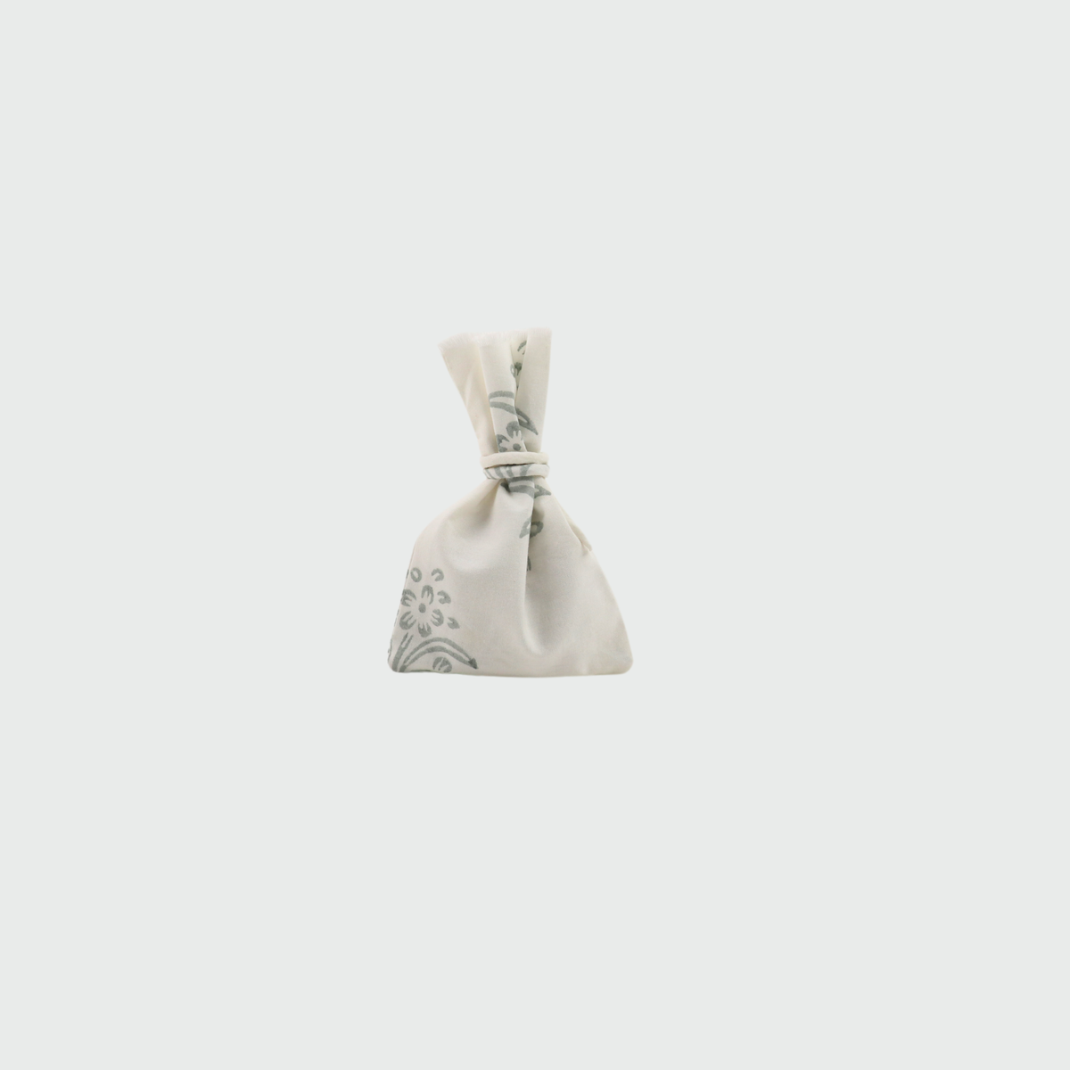 Blue Mist Eloise Lavender Sachet - Cloth + Cabin