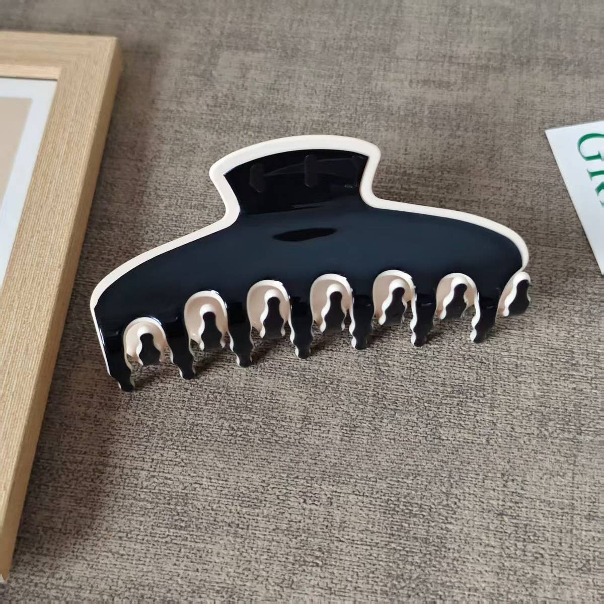 Vintage Style Hair Claw