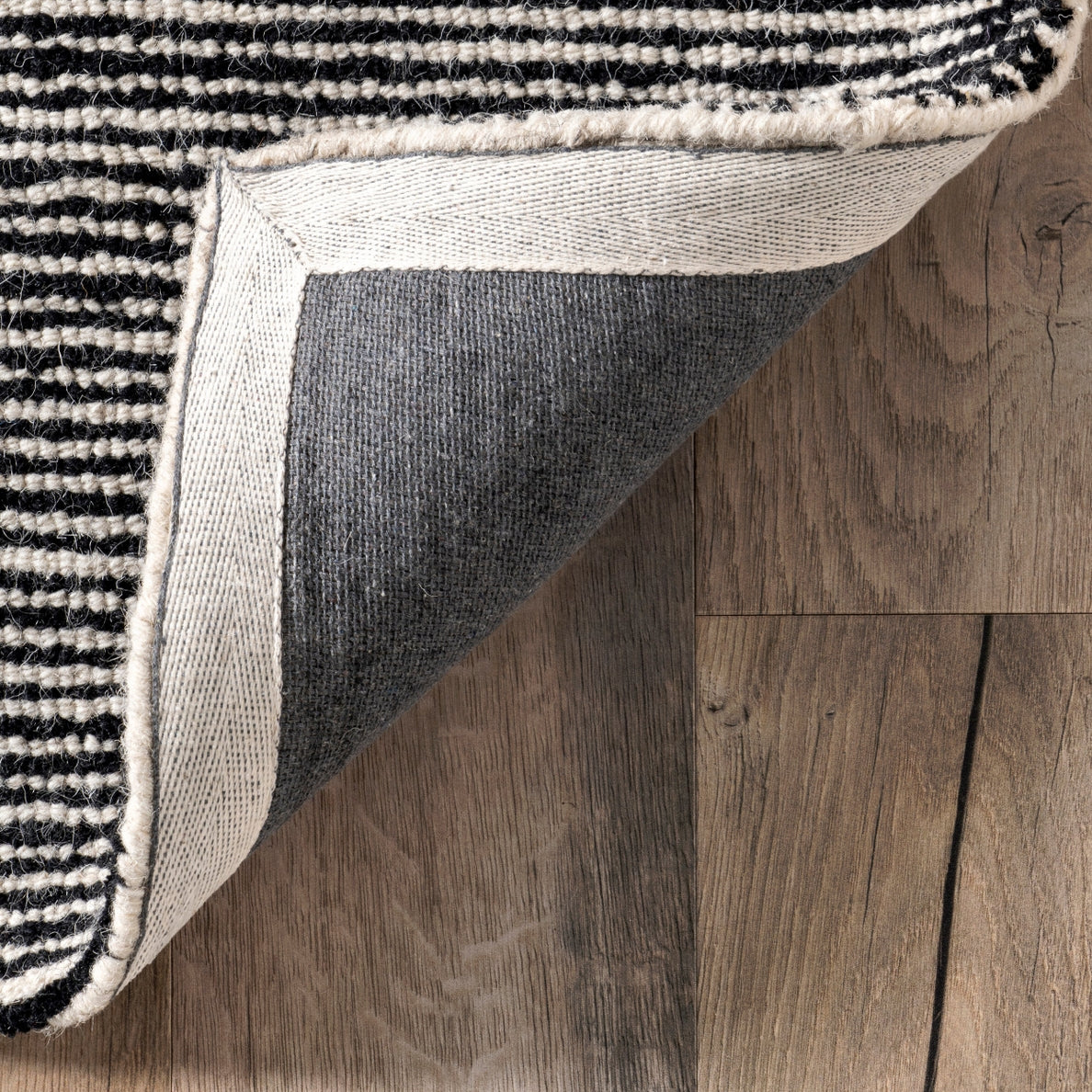 Heidi Modern Hand Tufted Wool Area Rug