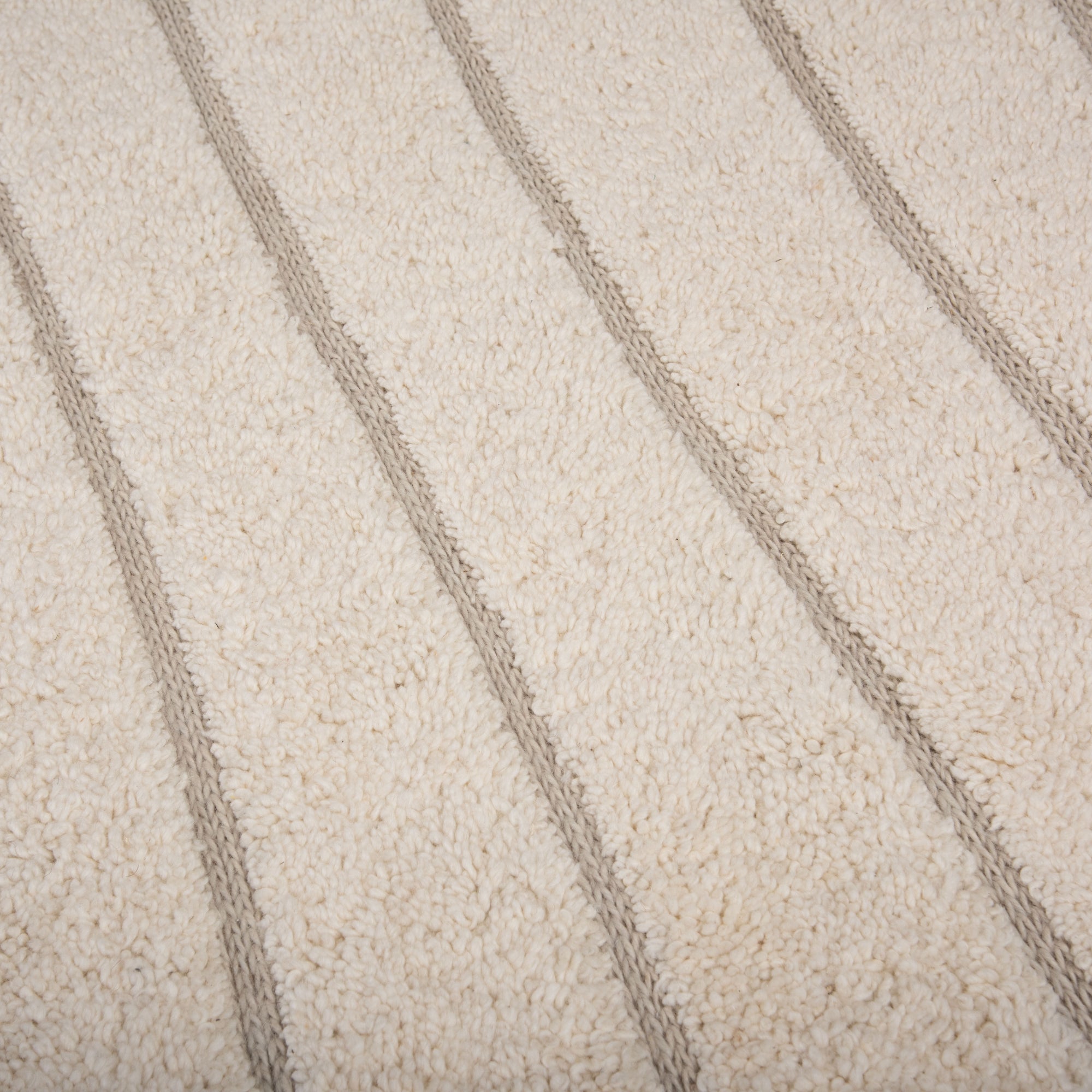 Peludo Area Rug