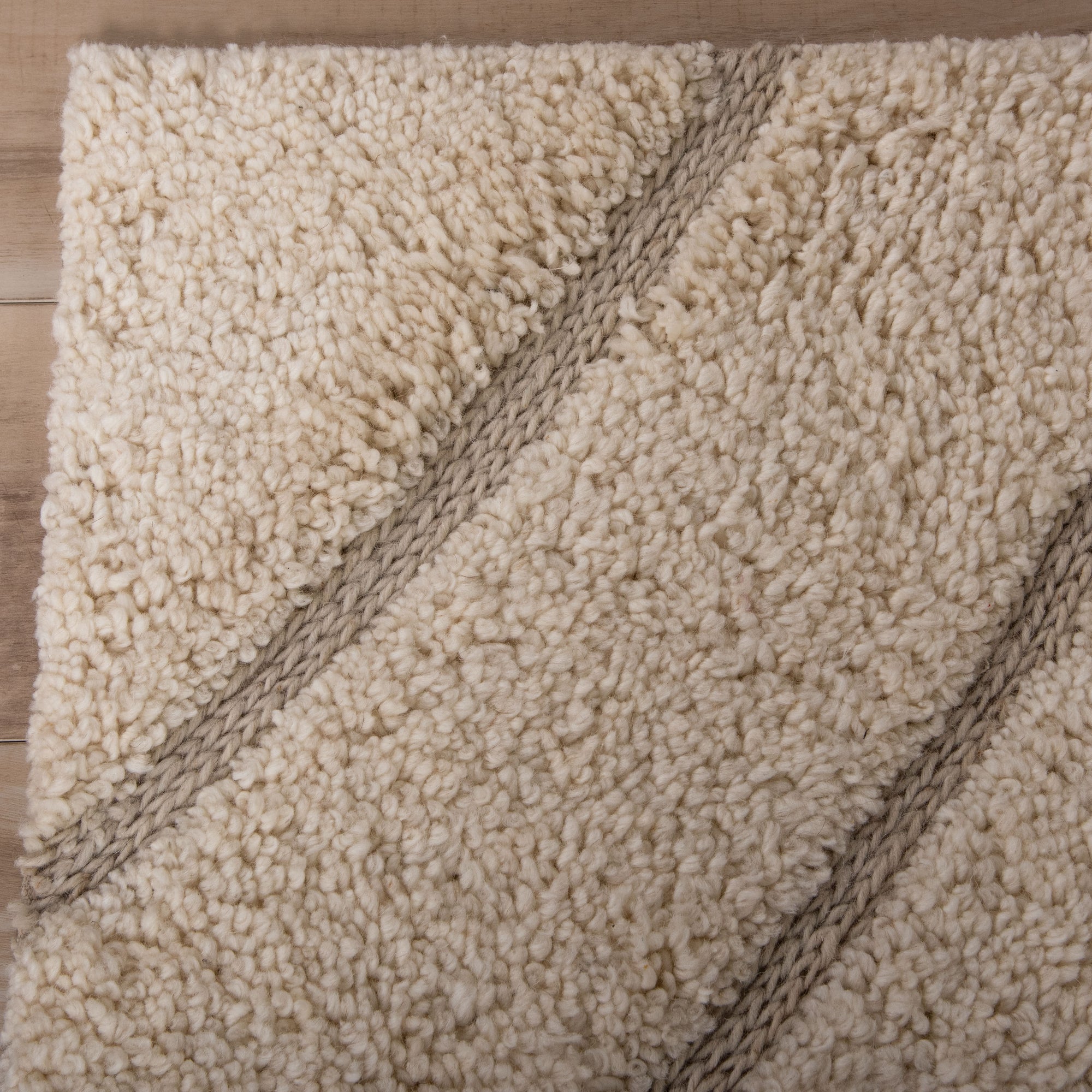 Peludo Area Rug