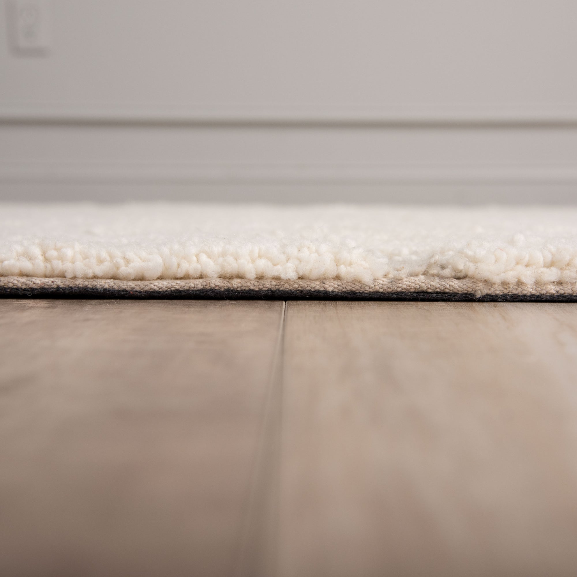 Peludo Area Rug