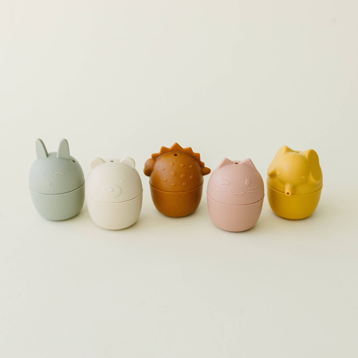 Animal Mold Free Silicone Bath Toy Set  - Cloth + Cabin
