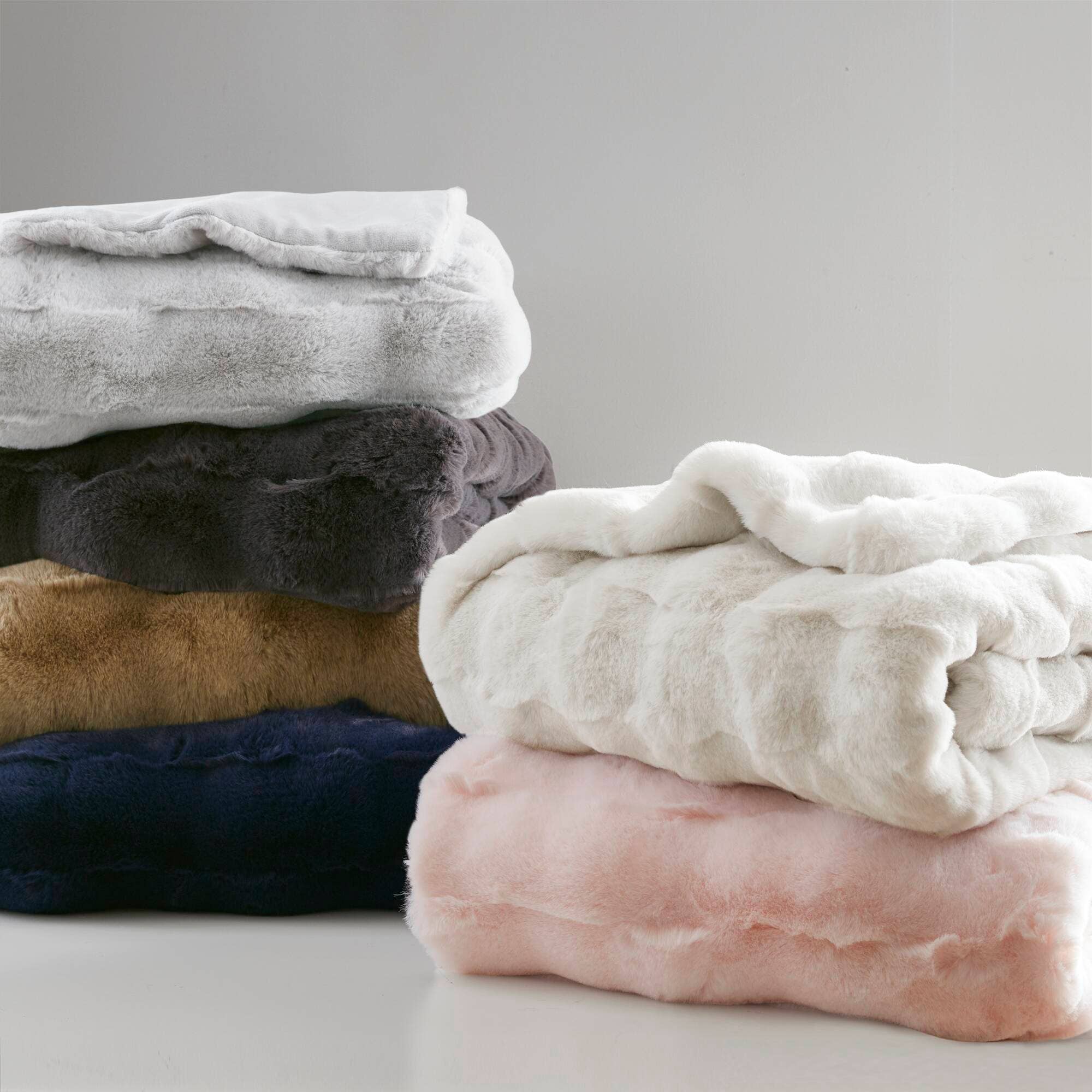 Faux Fur Velvet Throw Blanket