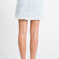 BUTTON FLY DISTRESSED SHORT SKIRT