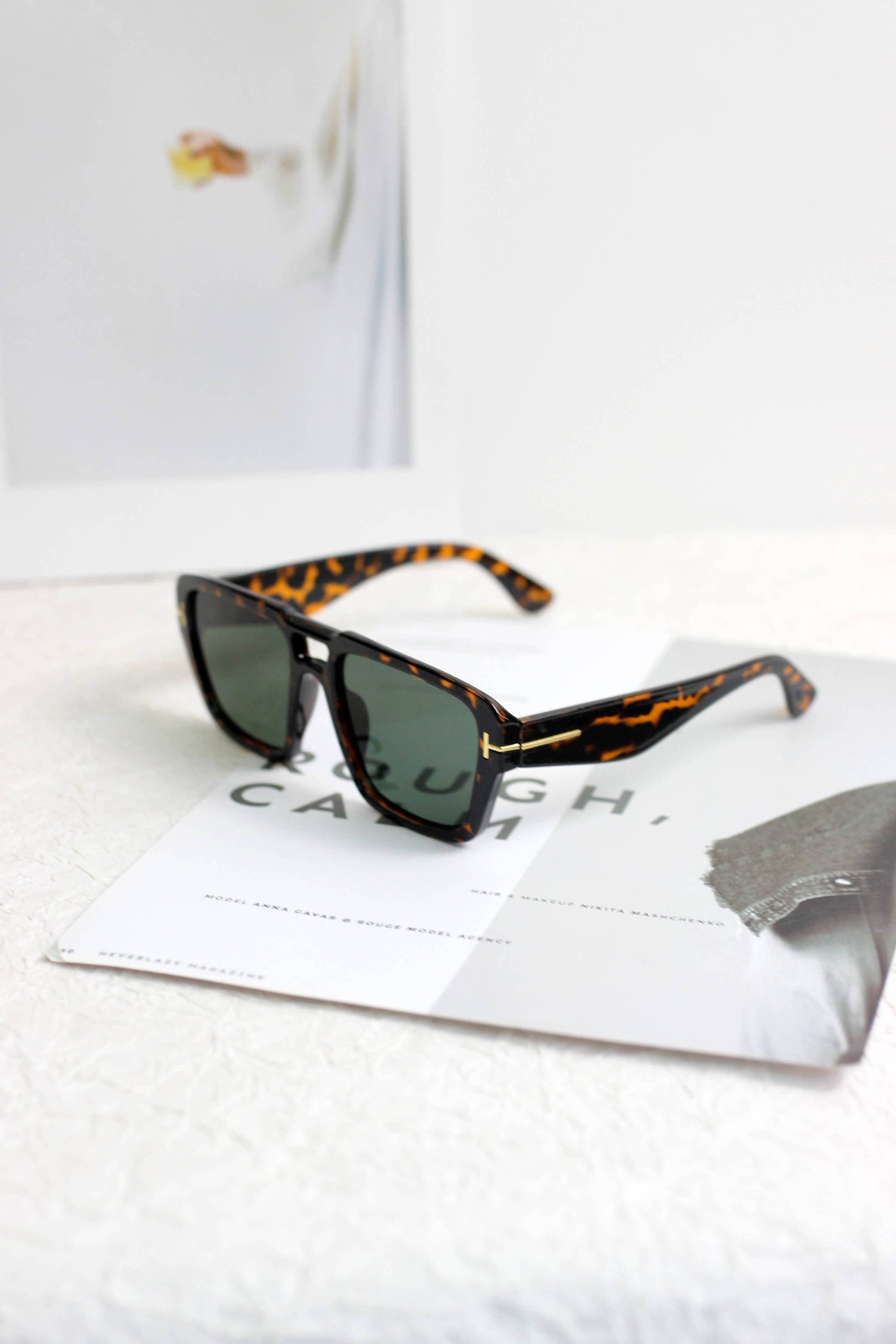 Nomad Retro Oversized Rectangular Sunglasses