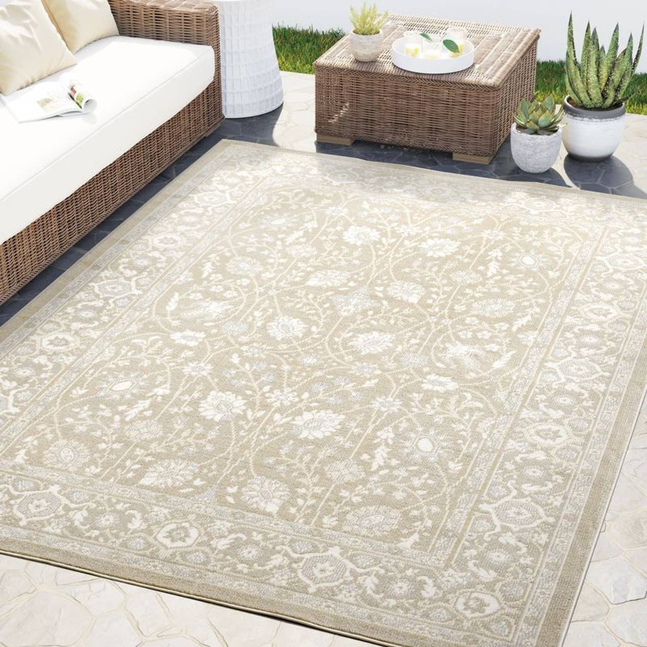 4x6 Dalia Floral Oriental Sand Indoor Outdoor Rug