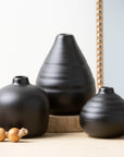 Ebony Compact Vase / Set of 3