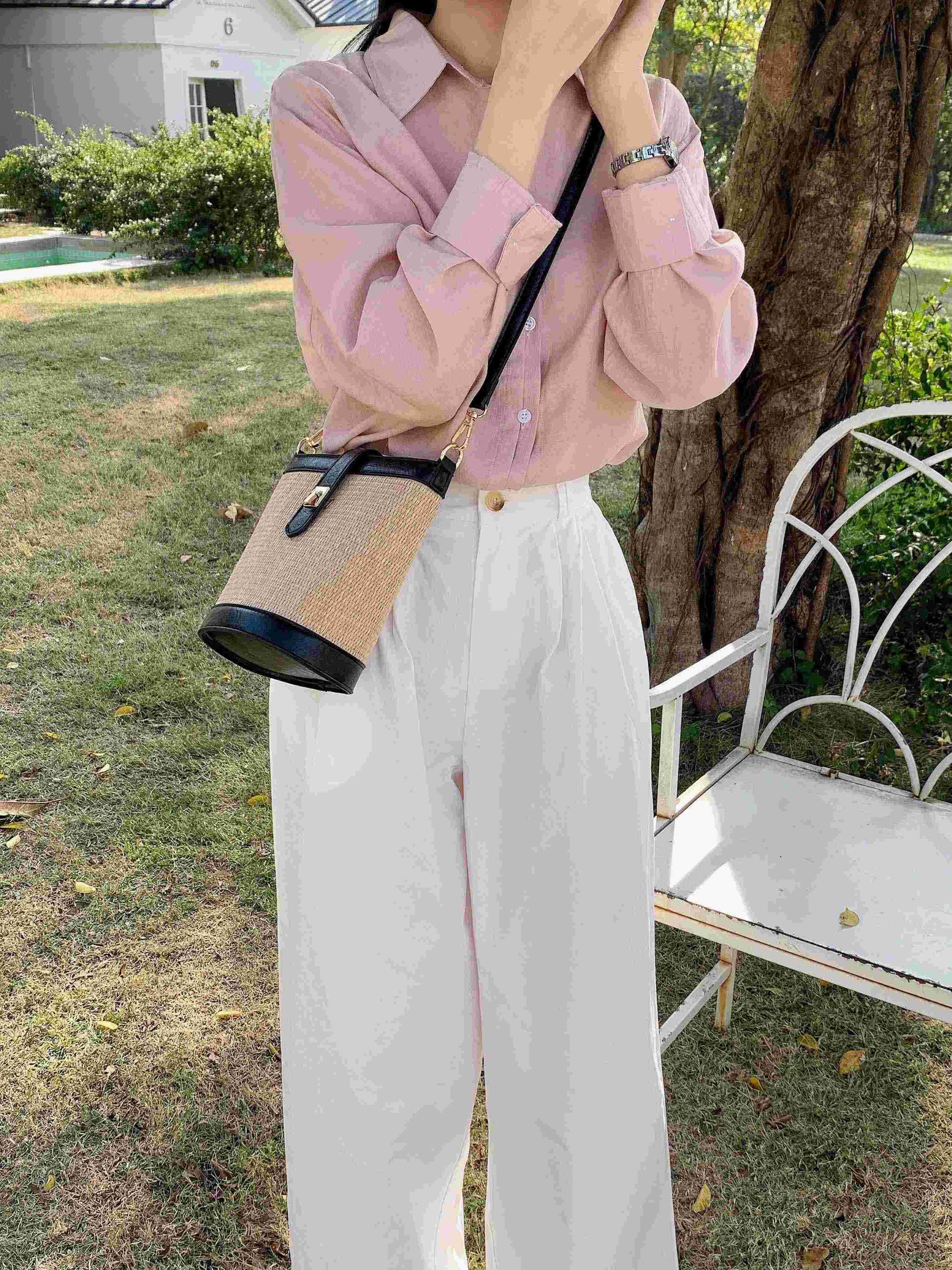 Turn Lock Flat Straw Shoulder/Crossbody Bag