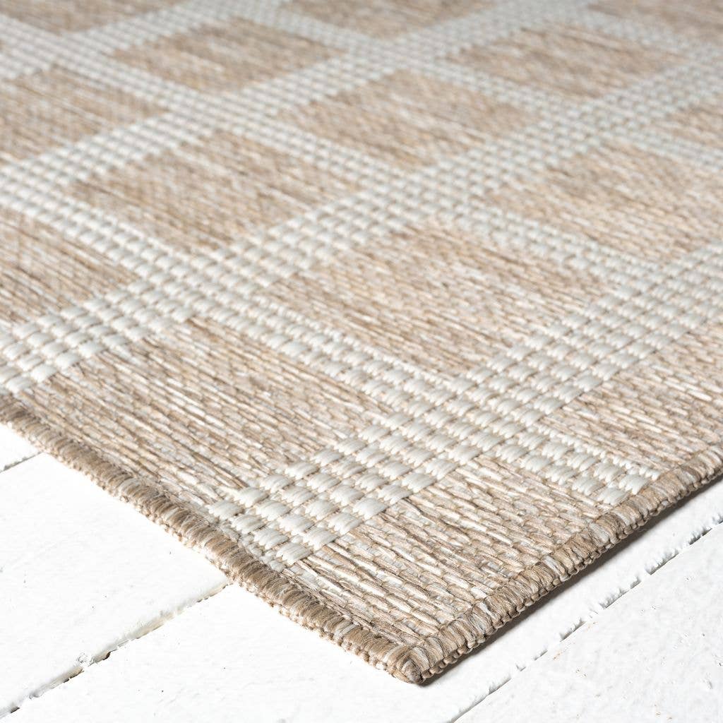 Ocean Gridscape Indoor/Outdoor Area Rug