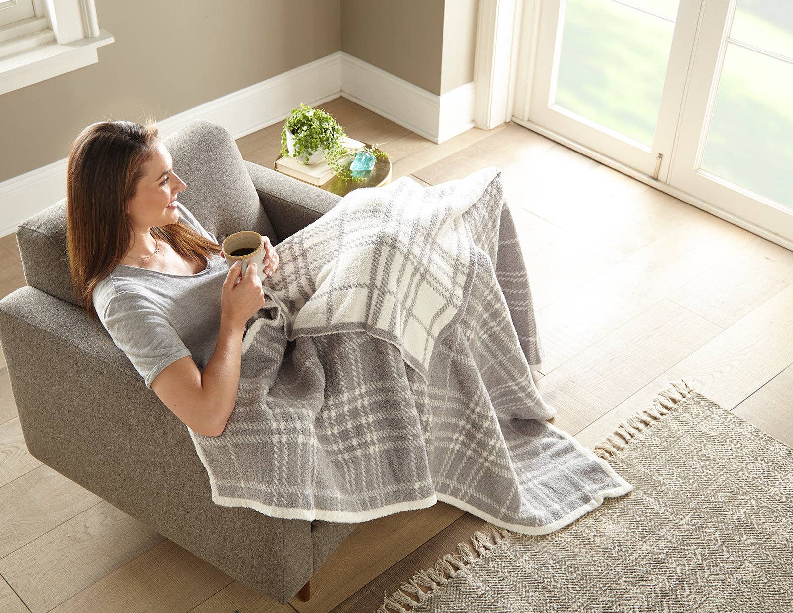 Quinn Plaid Cozy Knit Throw 60&quot; x 70&quot;