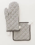 Keepsake Quilted Linen Oven Mitt + Potholder Set / Pewter