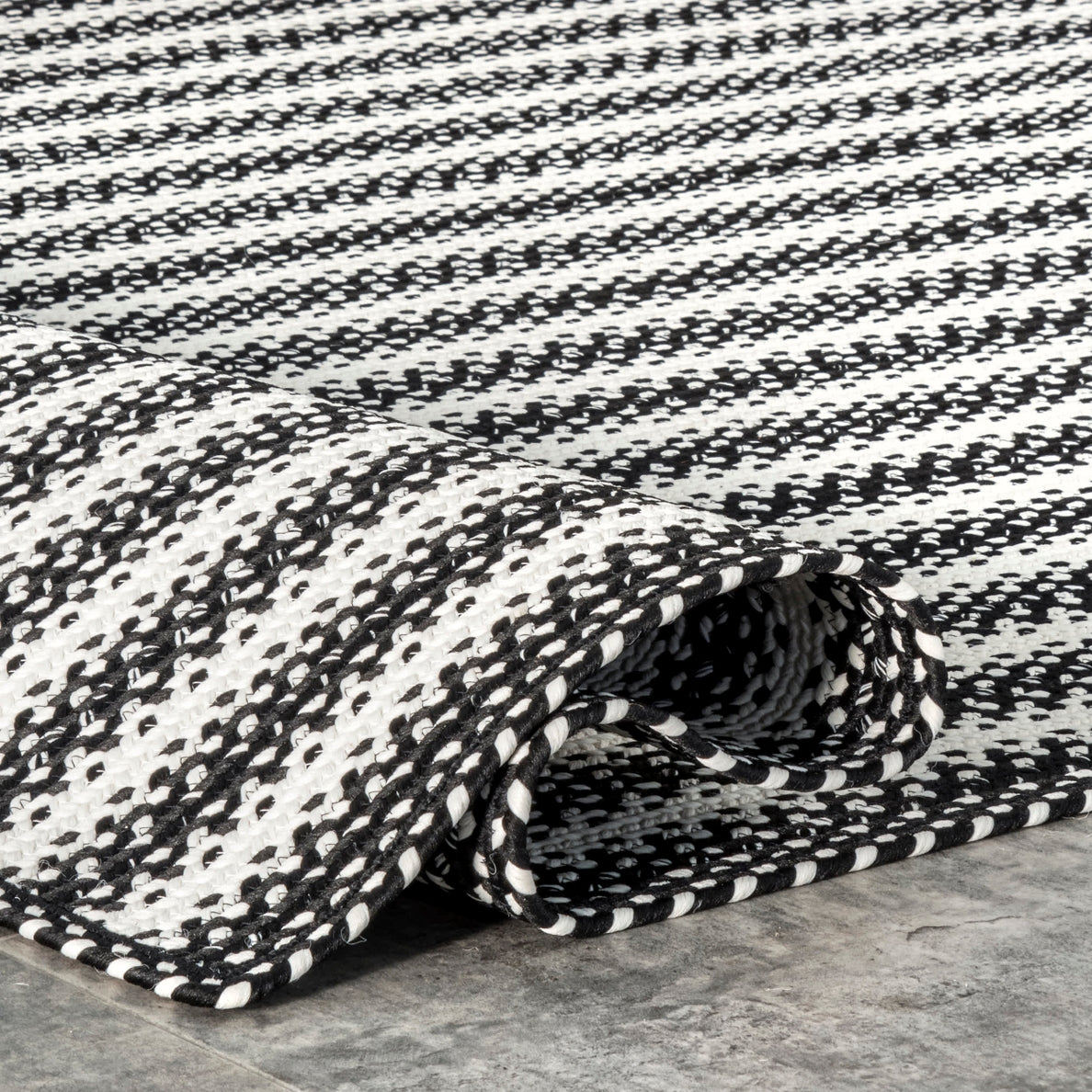 Kennedy Braided Stripes Indoor/Outdoor Area Rug