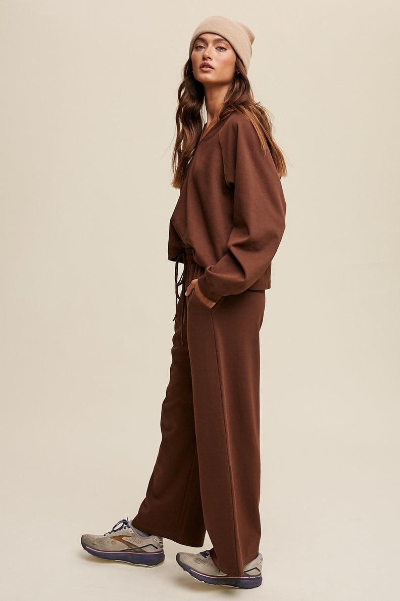 Relaxed V-Neck Lounge Set