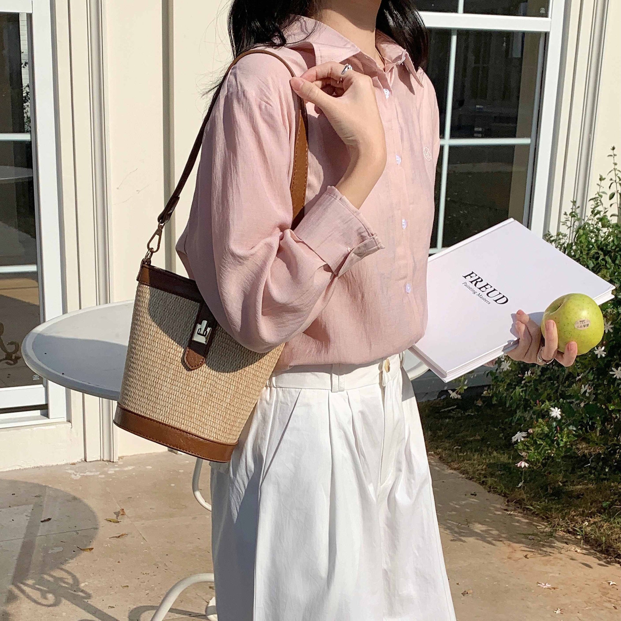 Turn Lock Flat Straw Shoulder/Crossbody Bag