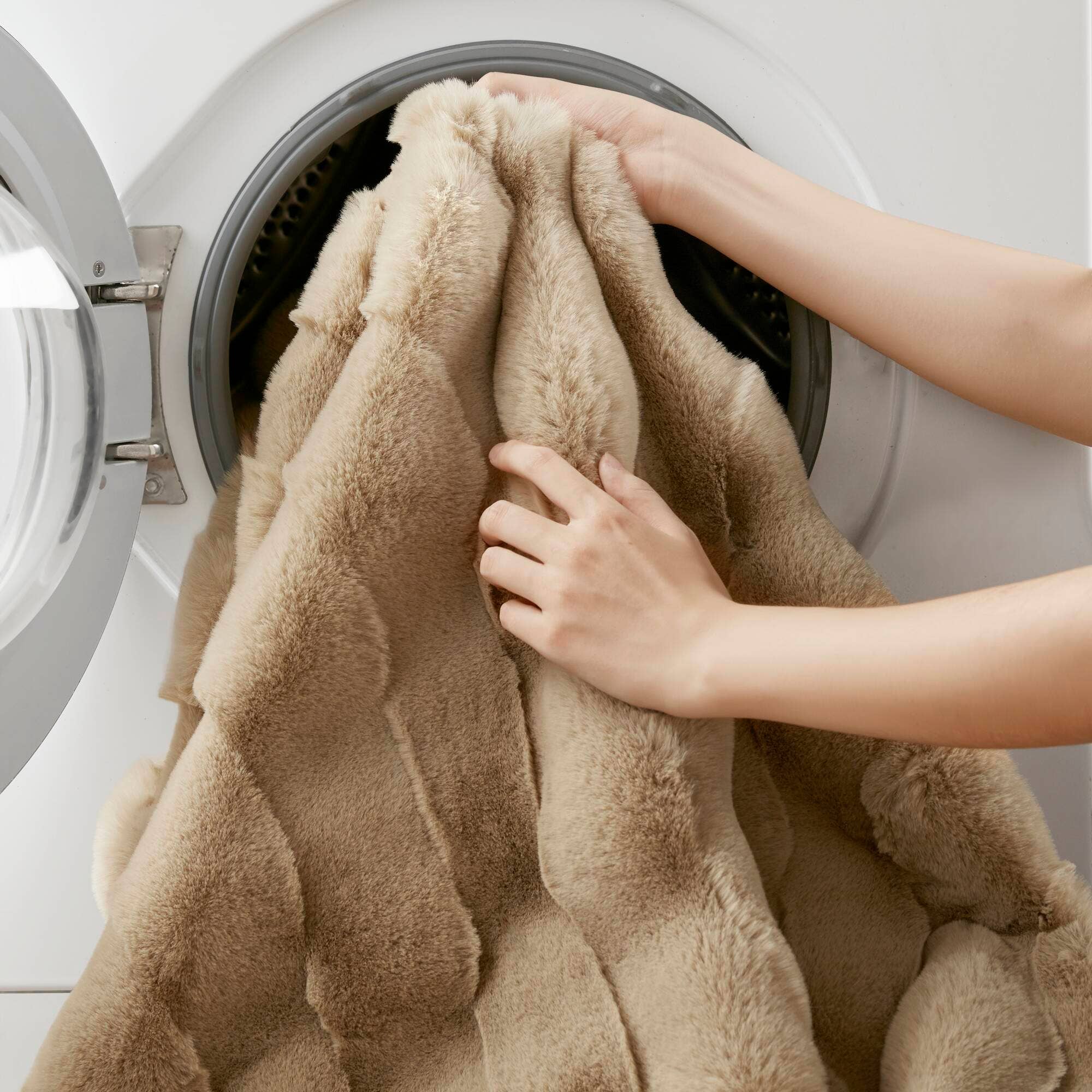 Faux Fur Velvet Throw Blanket