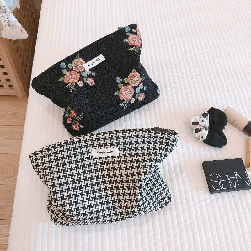 Classic Plaid Travel Cosmetic Bag - Cloth + Cabin
