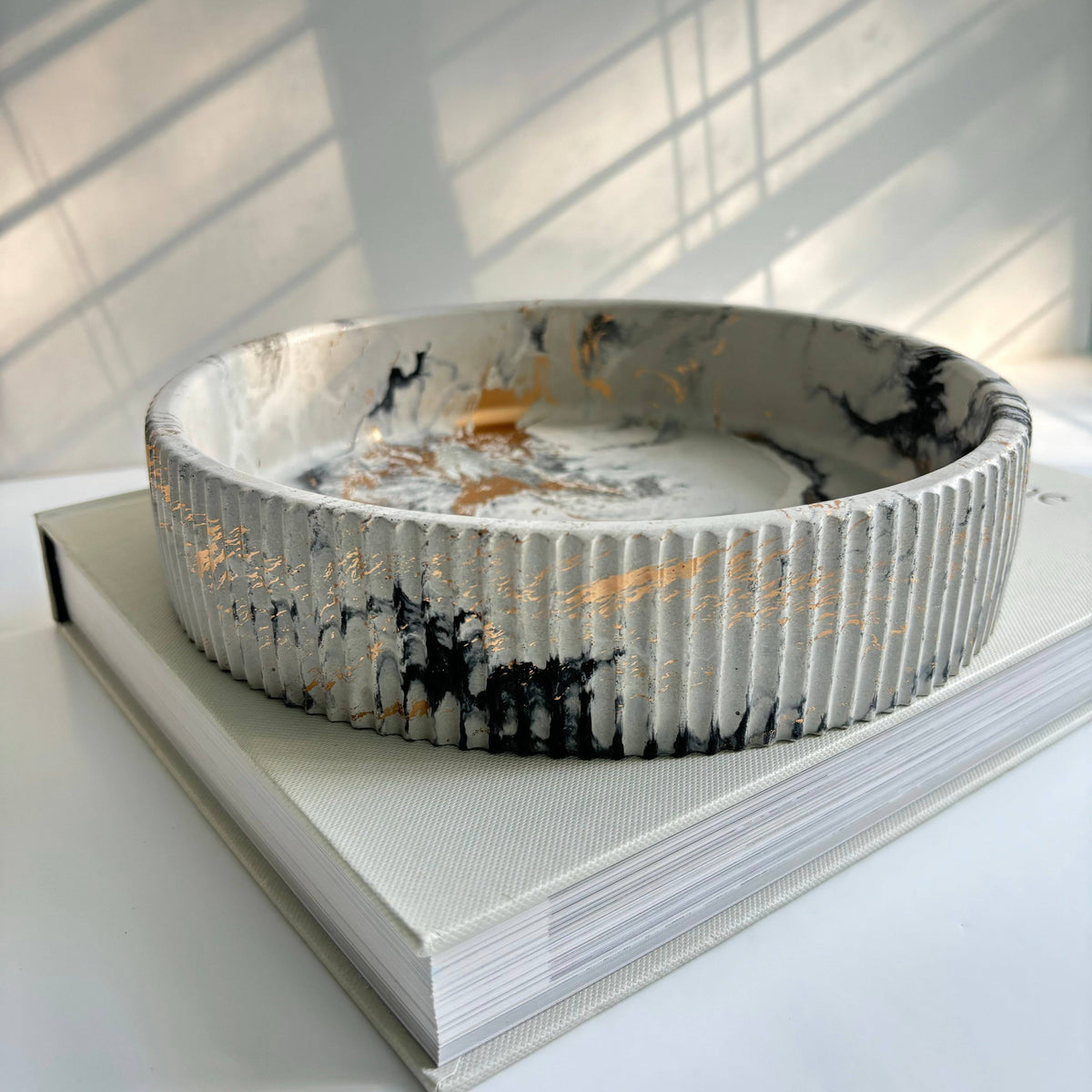 Ceres - Fluted Bowl - Cloth + Cabin