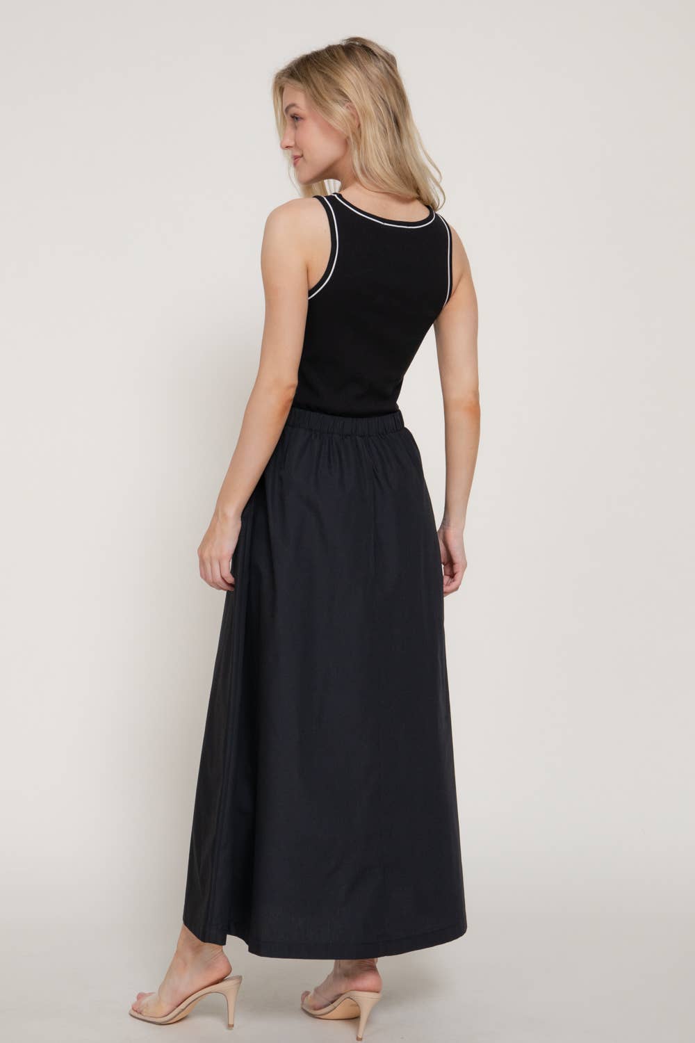 Brisa Sleeveless Piping Knit Long Dress