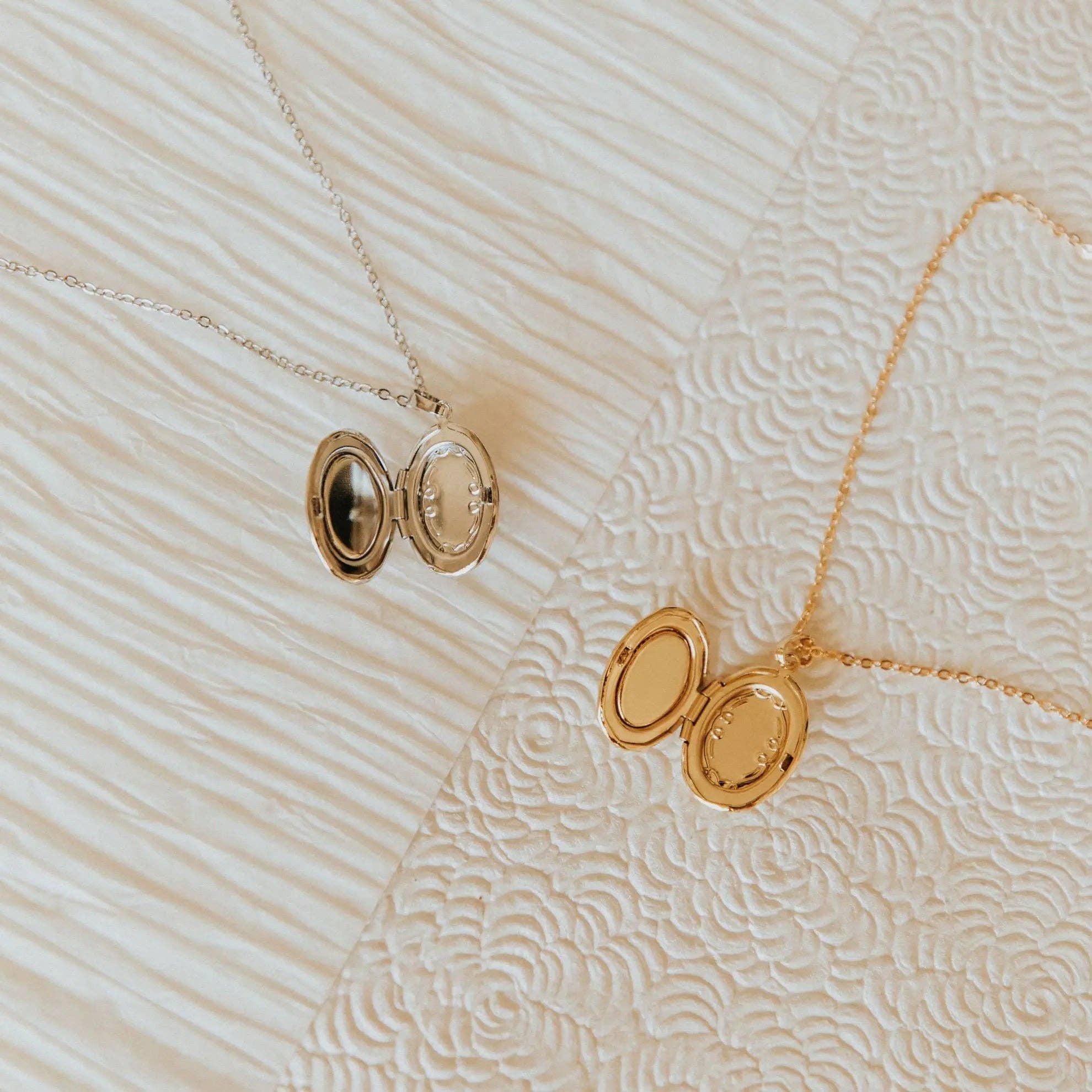Isabelle Locket Necklace - Cloth + Cabin