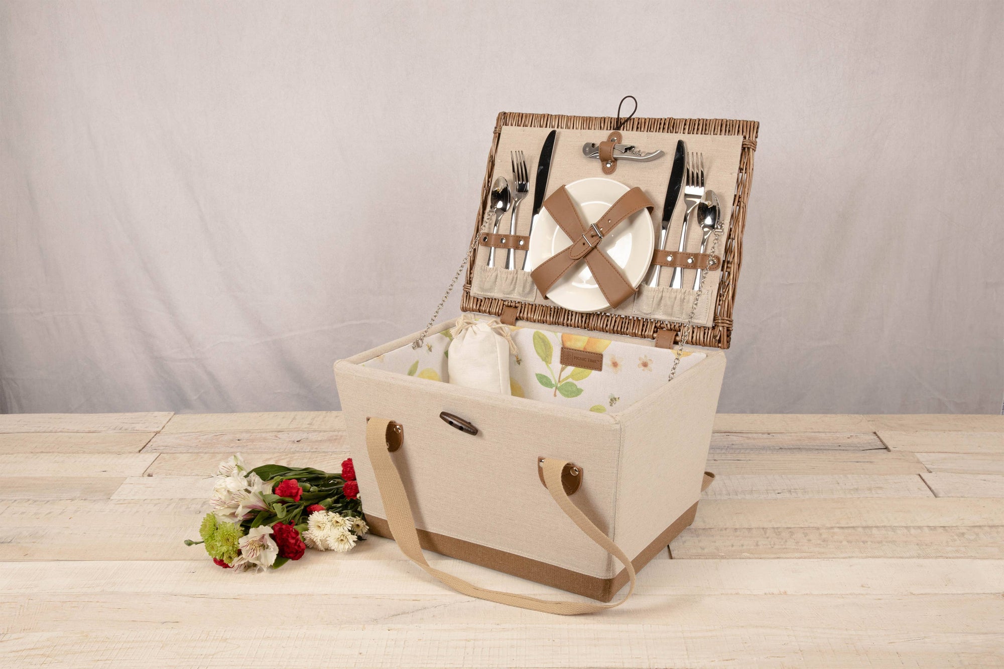Lemongrove Picnic Basket