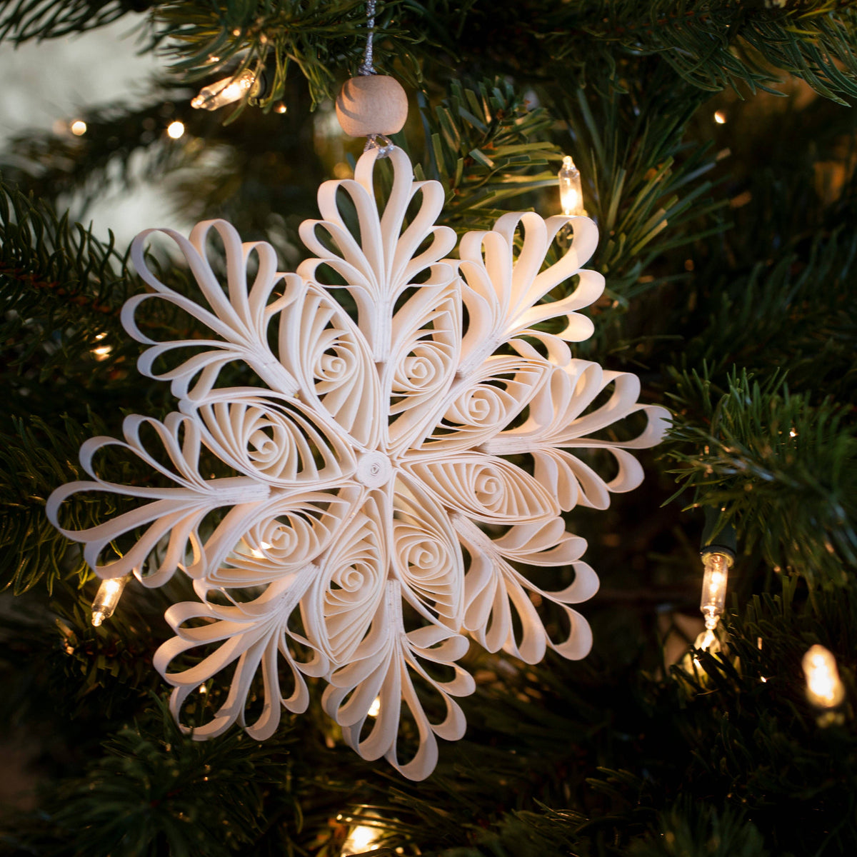 Quilling Snowflake "Aspen" 6 inch Ø