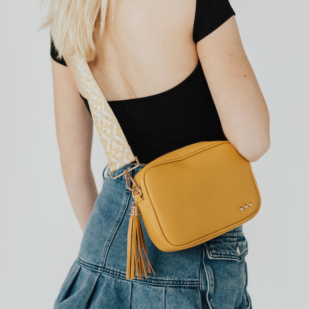 Willow Camera Crossbody Bag