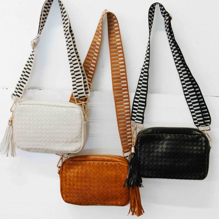 Woven Willow Crossbody Bag / Brown