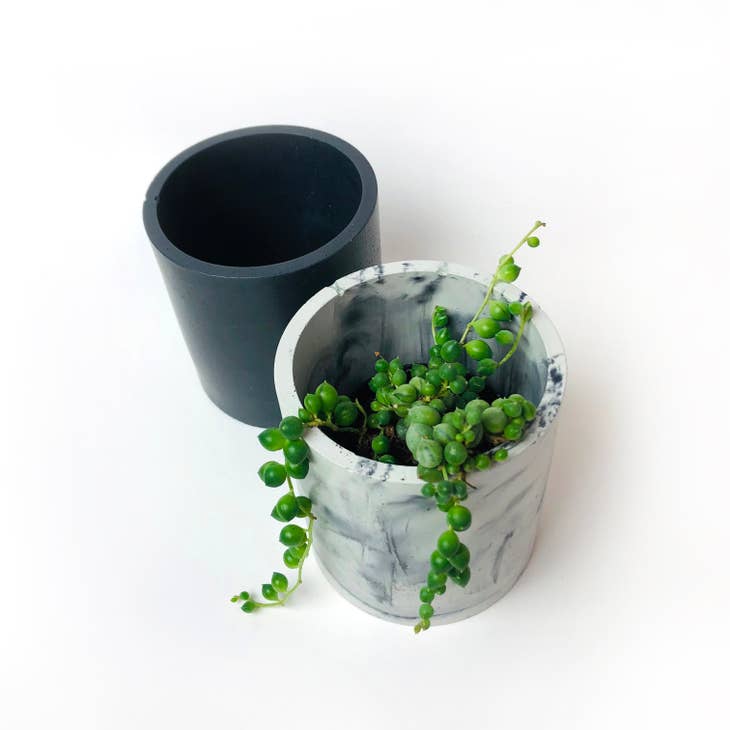 Concrete Round Planter + Vessel / 4"