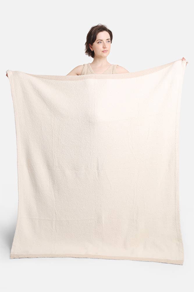 Luxury Soft Color Trim Throw Blanket / Ivory